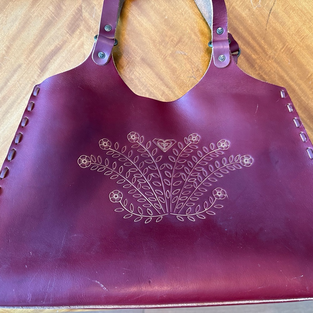 Cute embossed leather tote/purse